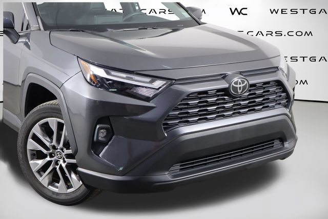 Used 2023 Toyota RAV4 XLE Premium FWD image 45