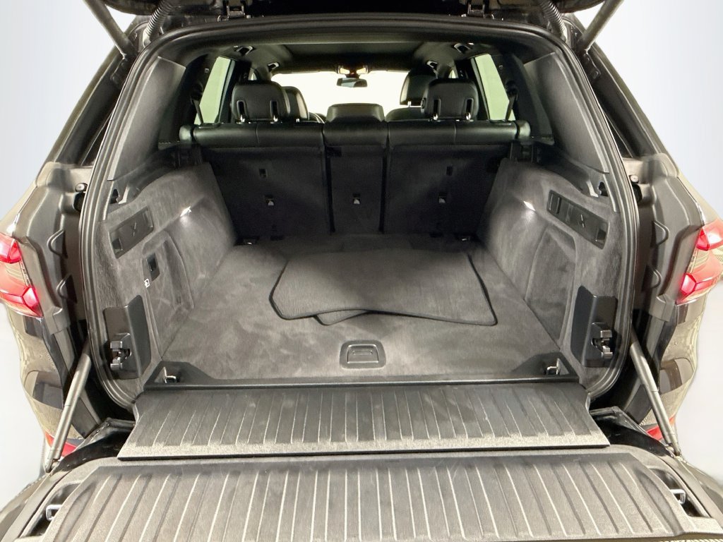 Used 2023 BMW X5 xDrive40i w/ Luxury Seating Package AWD/4WD image 28