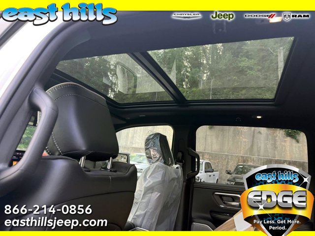 New 2026 RAM 1500 Laramie w/ Night Edition AWD/4WD image 5