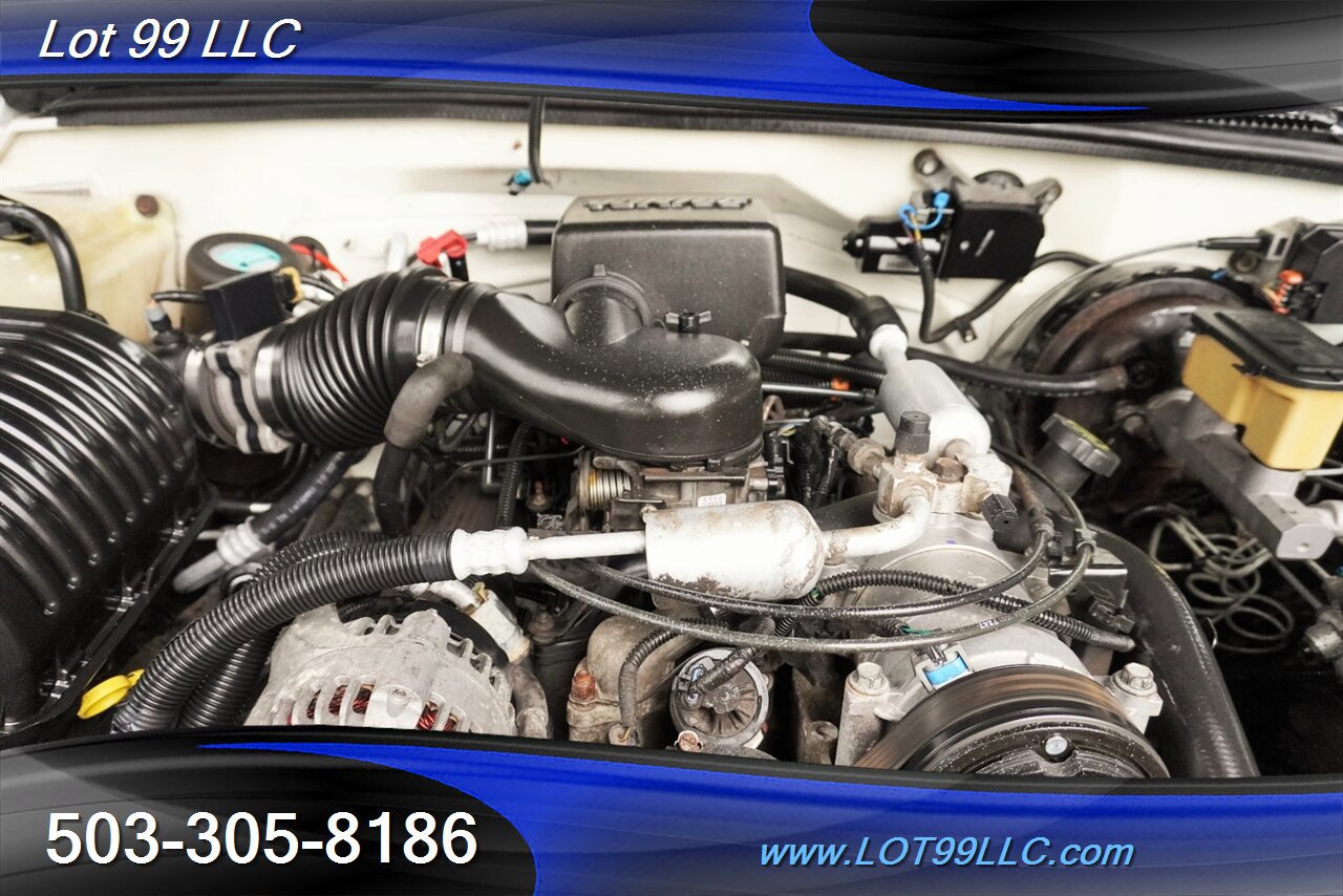 Used 1998 Chevrolet Suburban LT AWD/4WD image 19