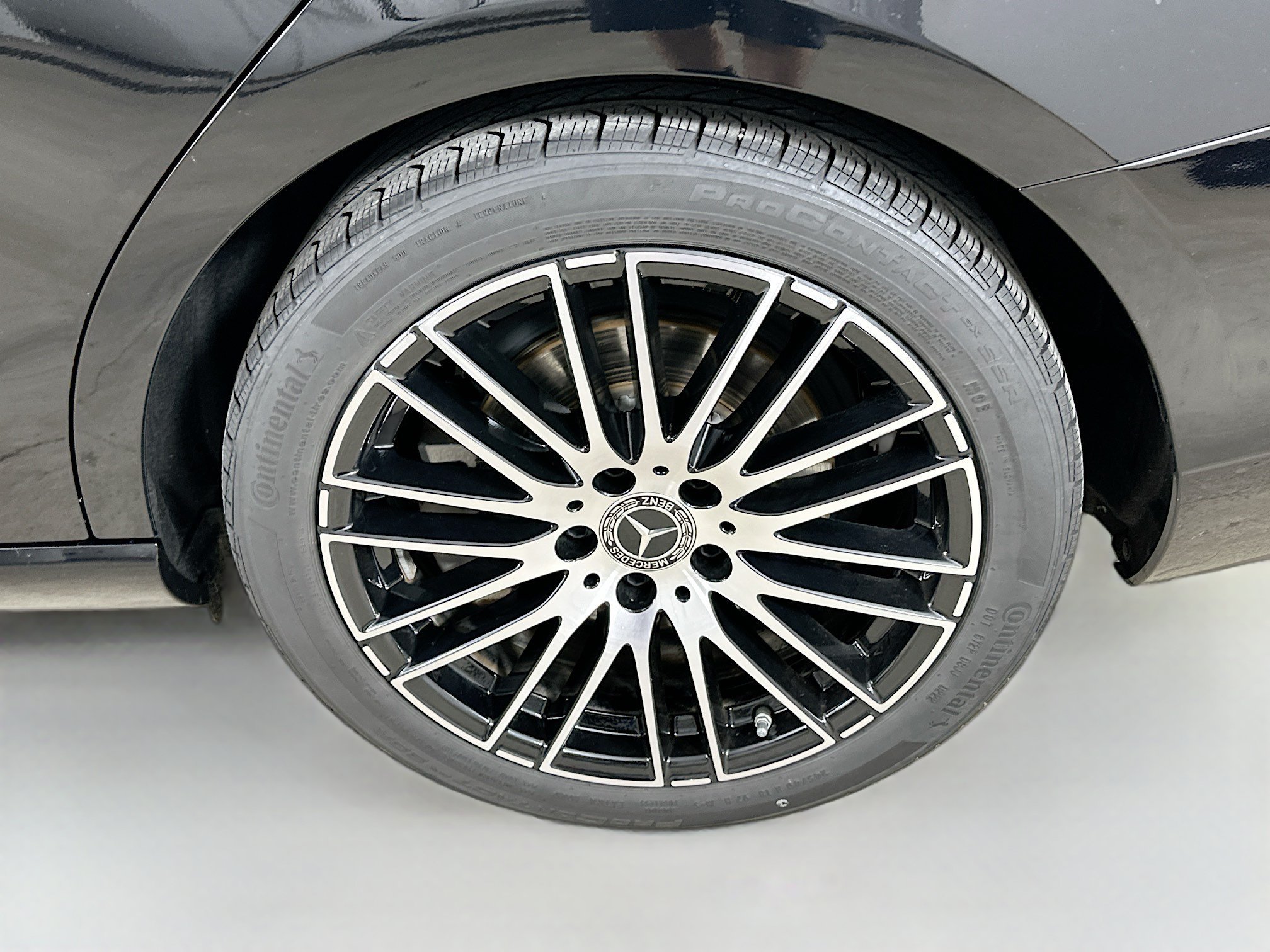 Certified 2022 Mercedes-Benz C 300 4MATIC Sedan image 36