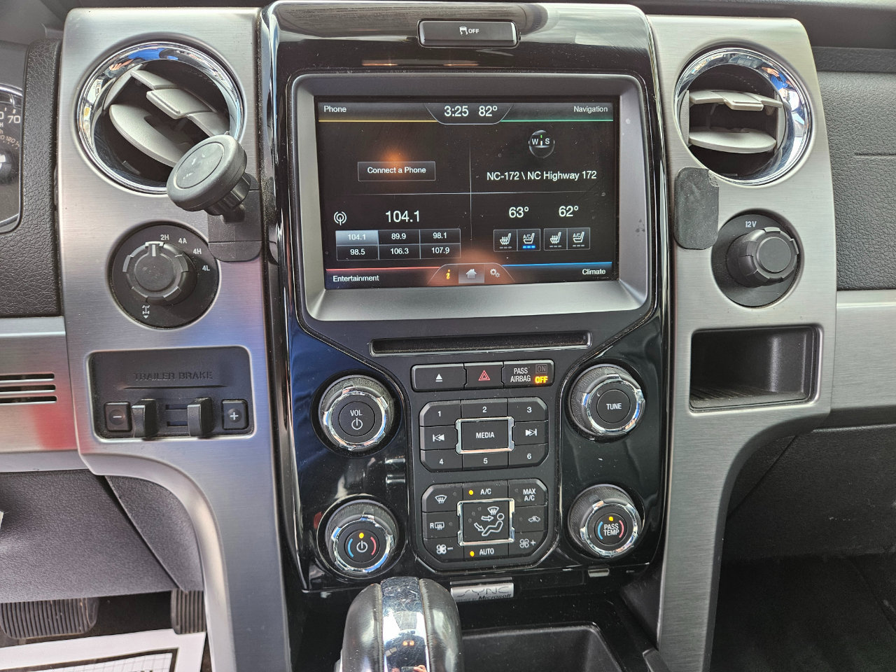 Used 2014 Ford F150 Limited image 19
