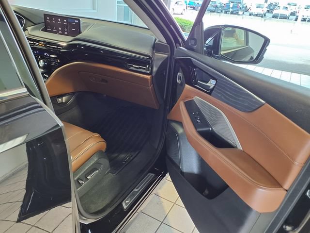 Used 2024 Acura MDX w/ Advance Package AWD/4WD image 26