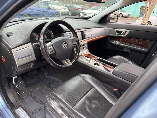 Used 2009 Jaguar XF Premium RWD image 12