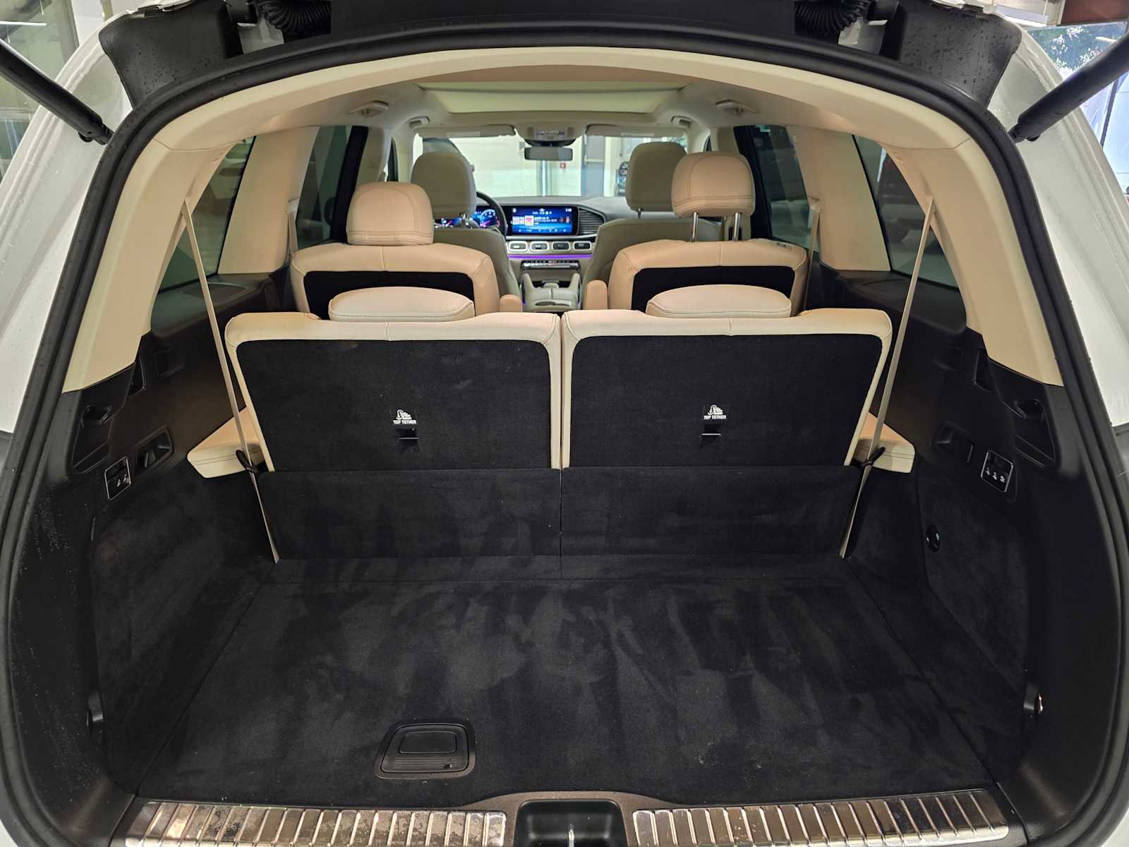 Used 2025 Mercedes-Benz GLS 450 GLS 450 image 17