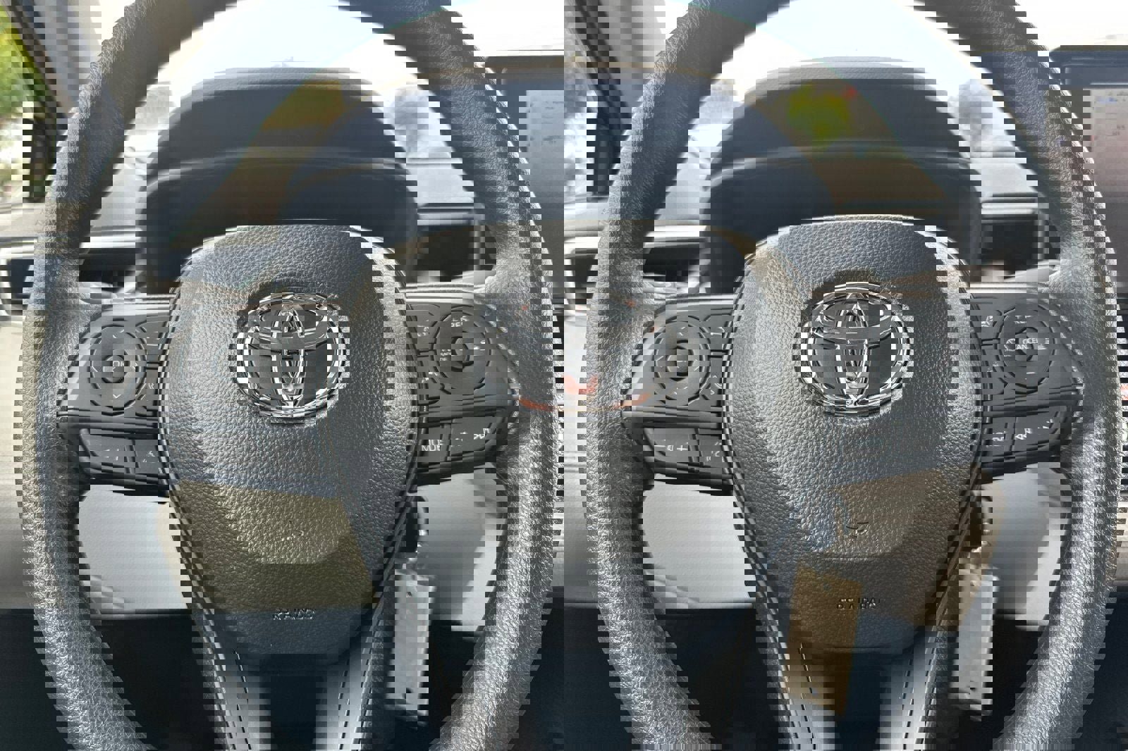 New 2026 Toyota Corolla Cross L FWD image 24