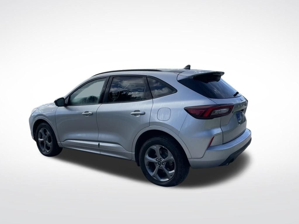 Used 2024 Ford Escape ST-Line AWD/4WD image 5