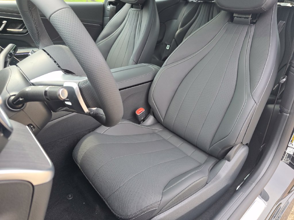 New 2027 Mercedes-Benz CLE 450 4MATIC Coupe image 24