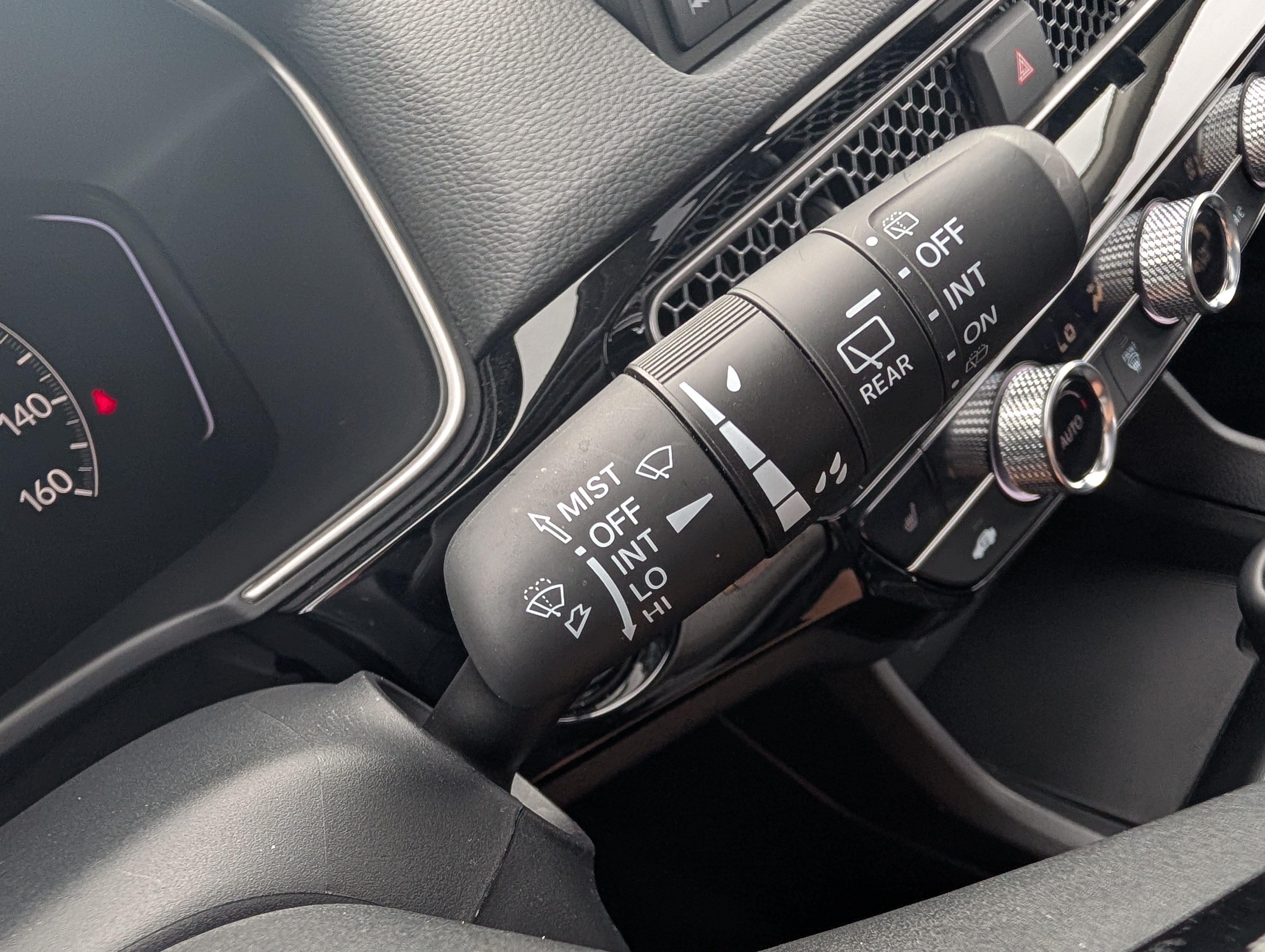 Used 2024 Honda Civic EX-L image 29