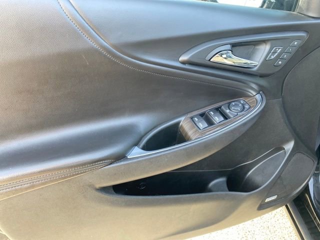 Used 2020 Chevrolet Malibu Premier image 14