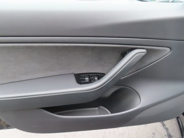 Used 2019 Tesla Model 3 Standard Range Plus RWD image 9