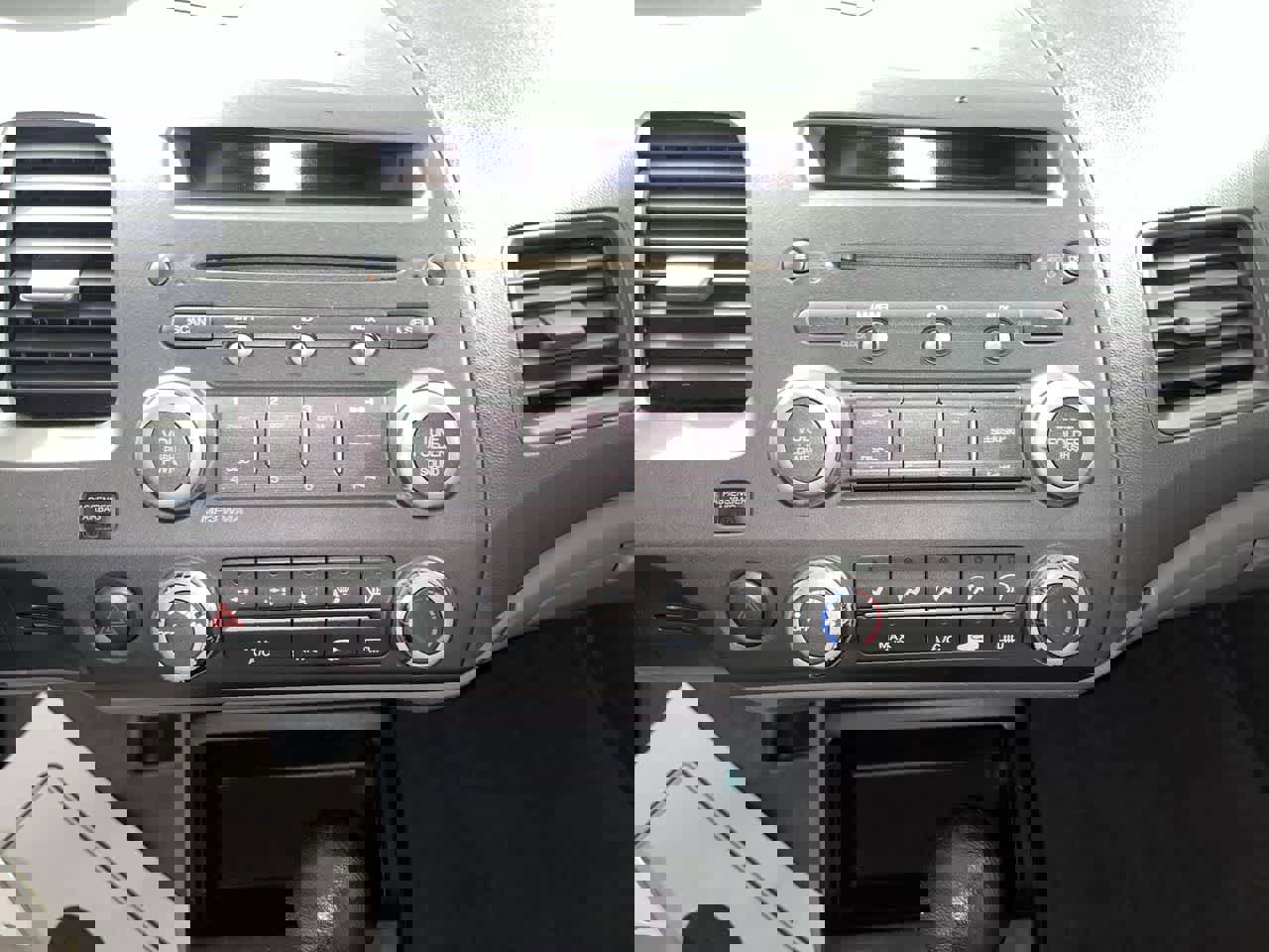 Used 2011 Honda Civic LX image 19