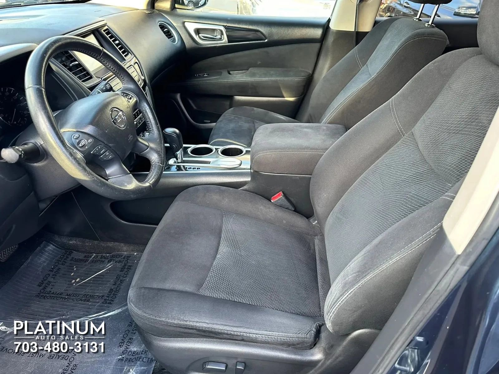 Used 2015 Nissan Pathfinder SV FWD image 11