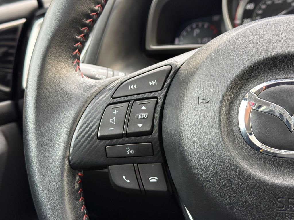 Used 2016 MAZDA MAZDA3 i Grand Touring image 20