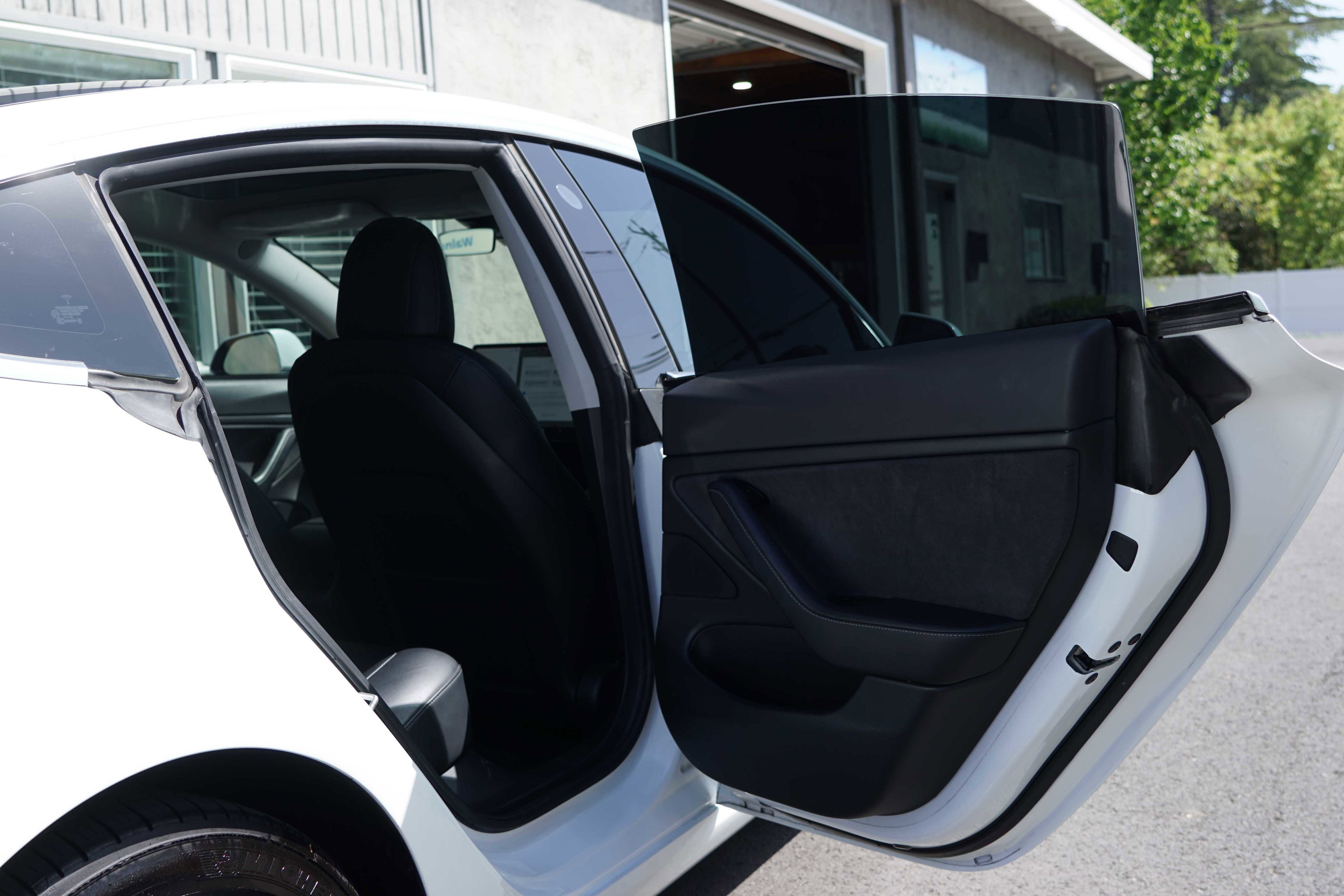 Used 2020 Tesla Model 3 Long Range image 29