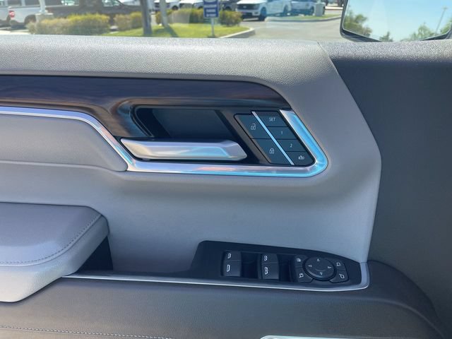 Used 2022 GMC Sierra 1500 SLT w/ SLT Premium Plus Package AWD/4WD image 23