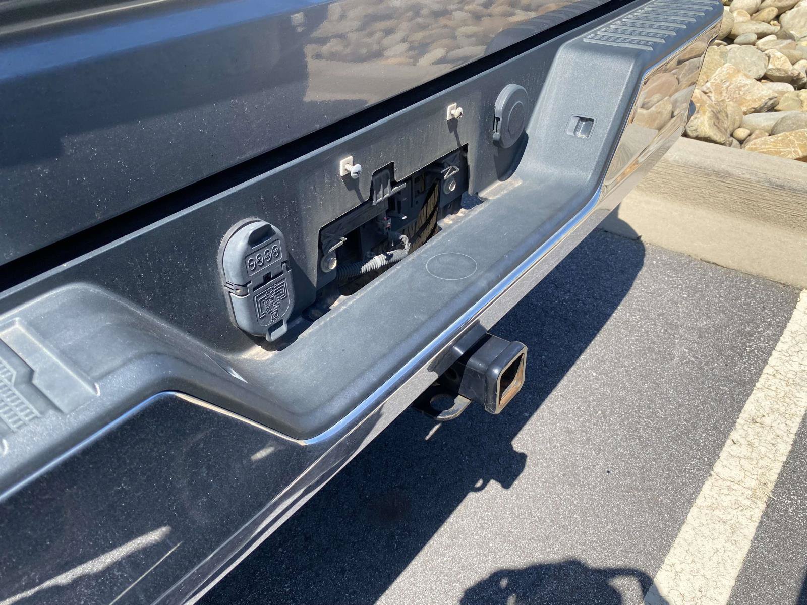 Used 2019 Chevrolet Silverado 1500 LT w/ Texas Edition RWD image 6