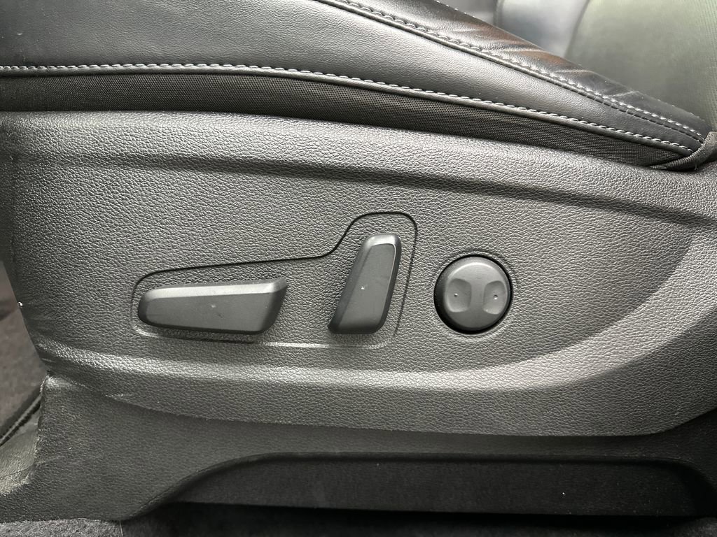 Used 2024 Kia Telluride S image 10