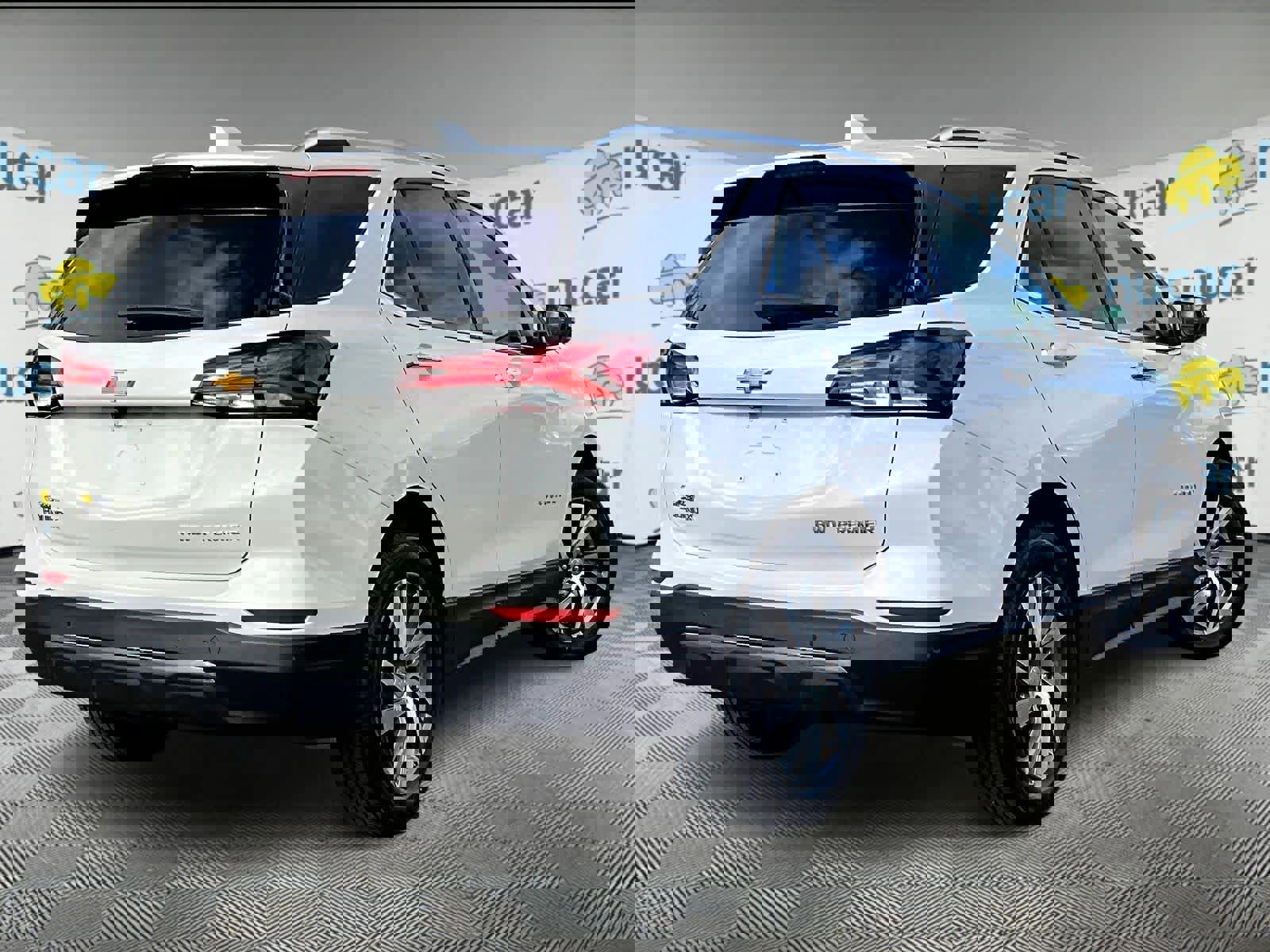 Used 2022 Chevrolet Equinox Premier image 6