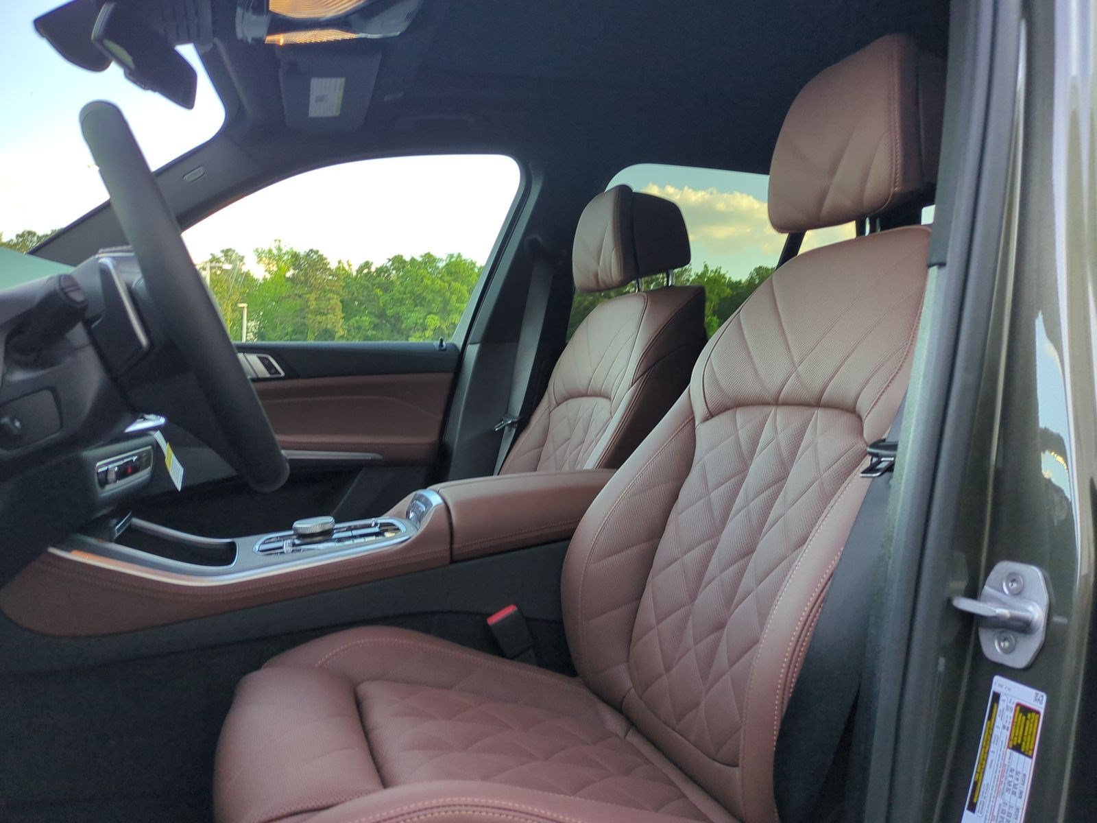 New 2026 BMW X5 xDrive50e AWD/4WD image 16