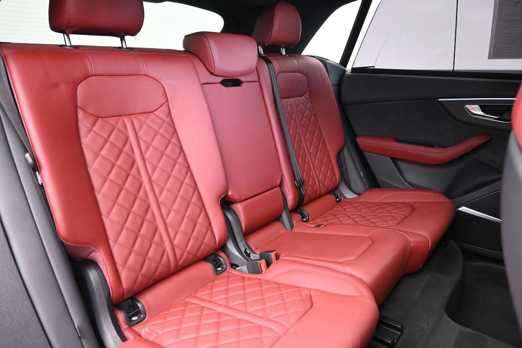 Used 2024 Audi SQ8 Premium Plus w/ S Sport Package AWD/4WD image 24