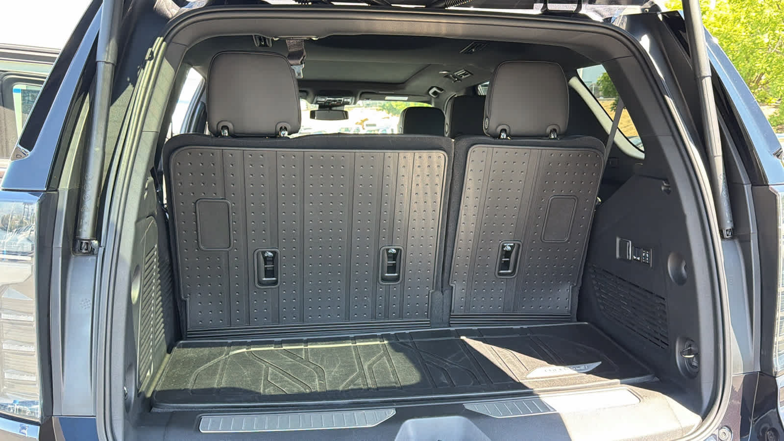 Certified 2026 Chevrolet Tahoe Premier AWD/4WD image 27