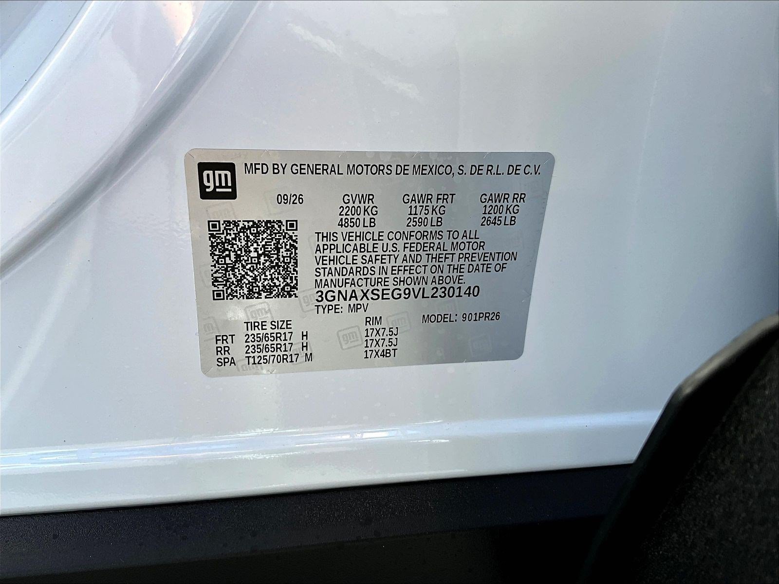 New 2027 Chevrolet Equinox ACTIV w/ Safety and Technology Package AWD/4WD image 21