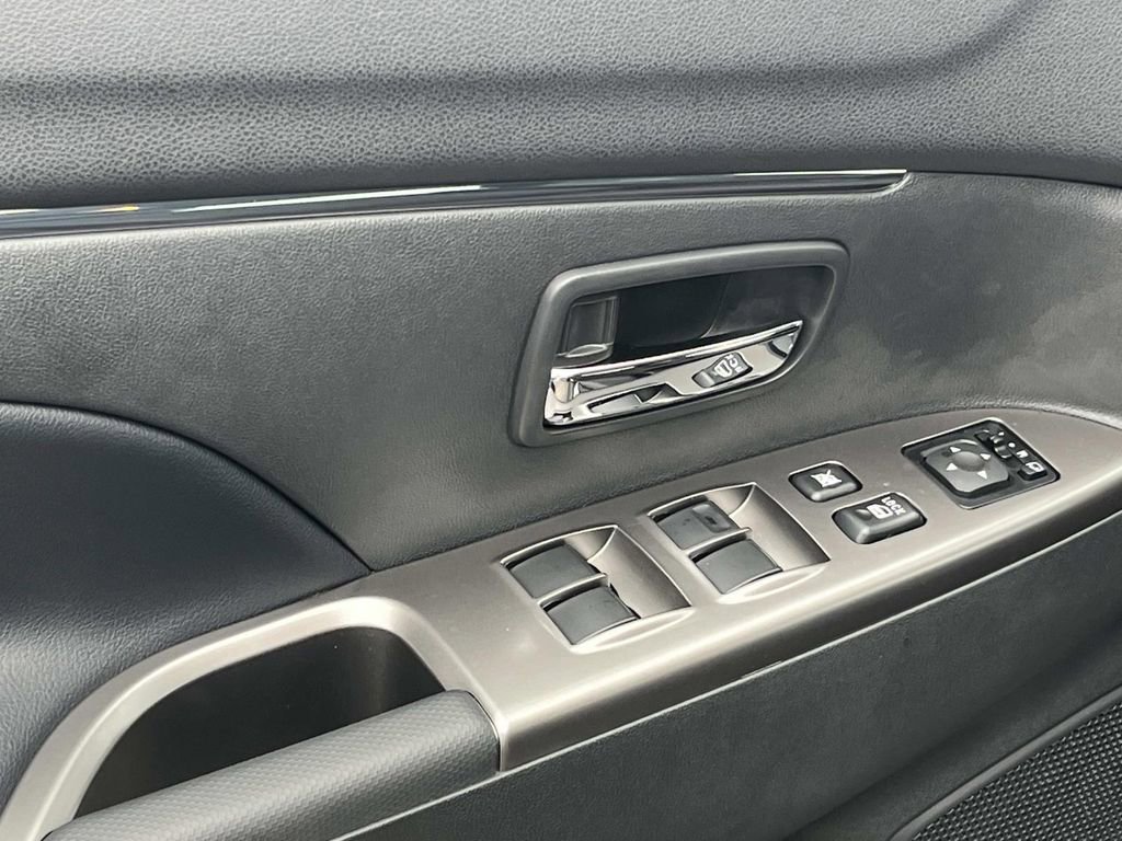 New 2026 Mitsubishi Outlander Sport SE AWD/4WD image 12
