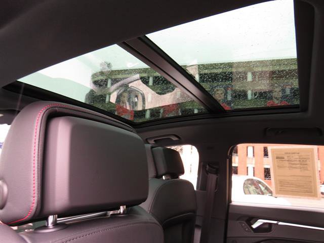 Used 2025 Audi Q3 2.0T Premium Plus image 21