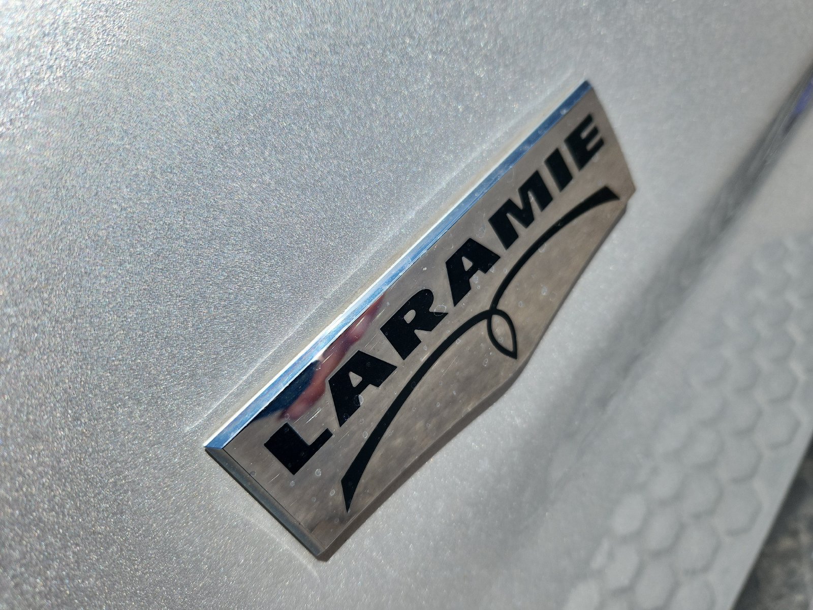 Used 2015 RAM 1500 Laramie w/ Convenience Group AWD/4WD image 14