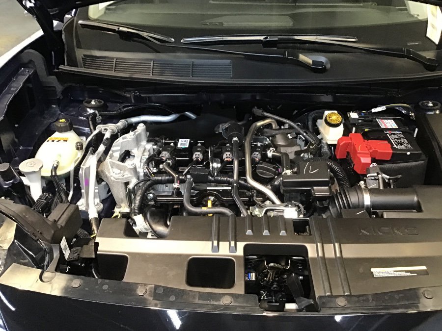 Used 2025 Nissan Kicks SR image 29