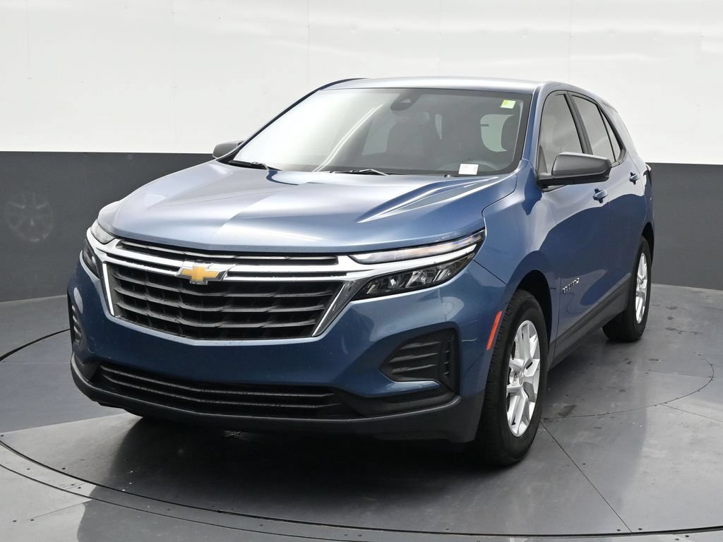 Used 2024 Chevrolet Equinox LS FWD image 9