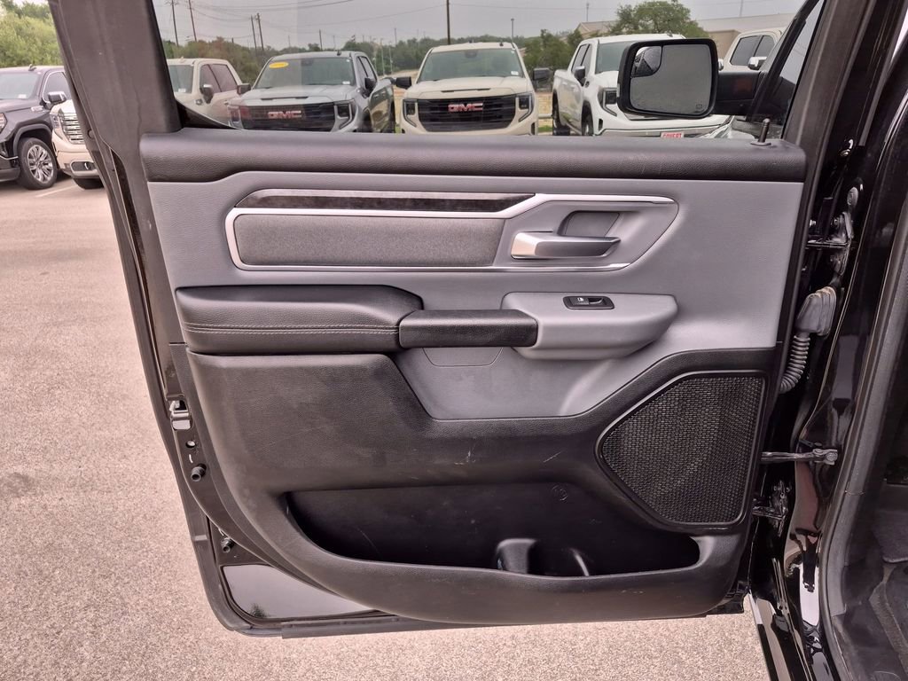 Used 2020 RAM 1500 Big Horn RWD image 36