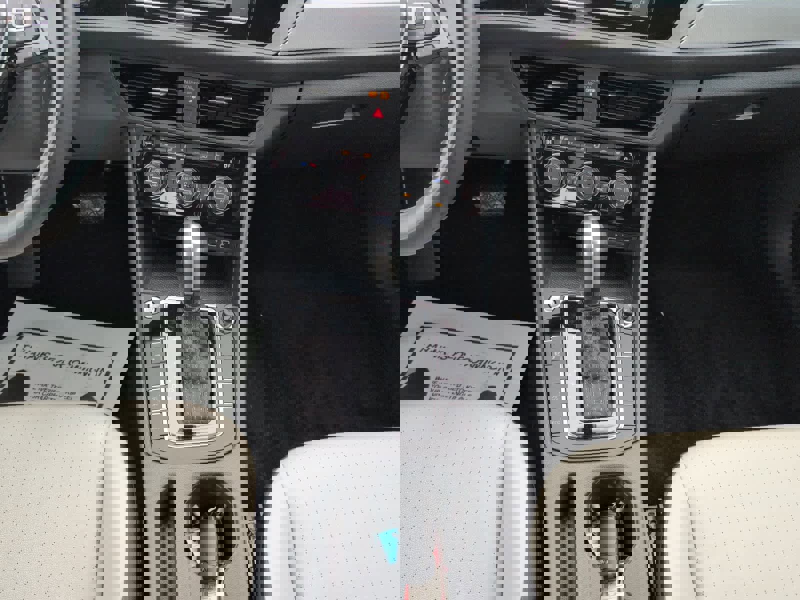 Used 2020 Volkswagen Jetta R-Line w/ R-Line Cold Weather Package image 19