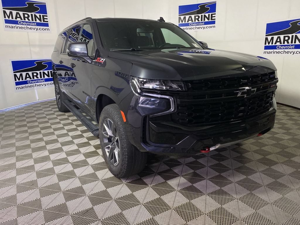 Used 2024 Chevrolet Suburban Z71 w/ Luxury Package