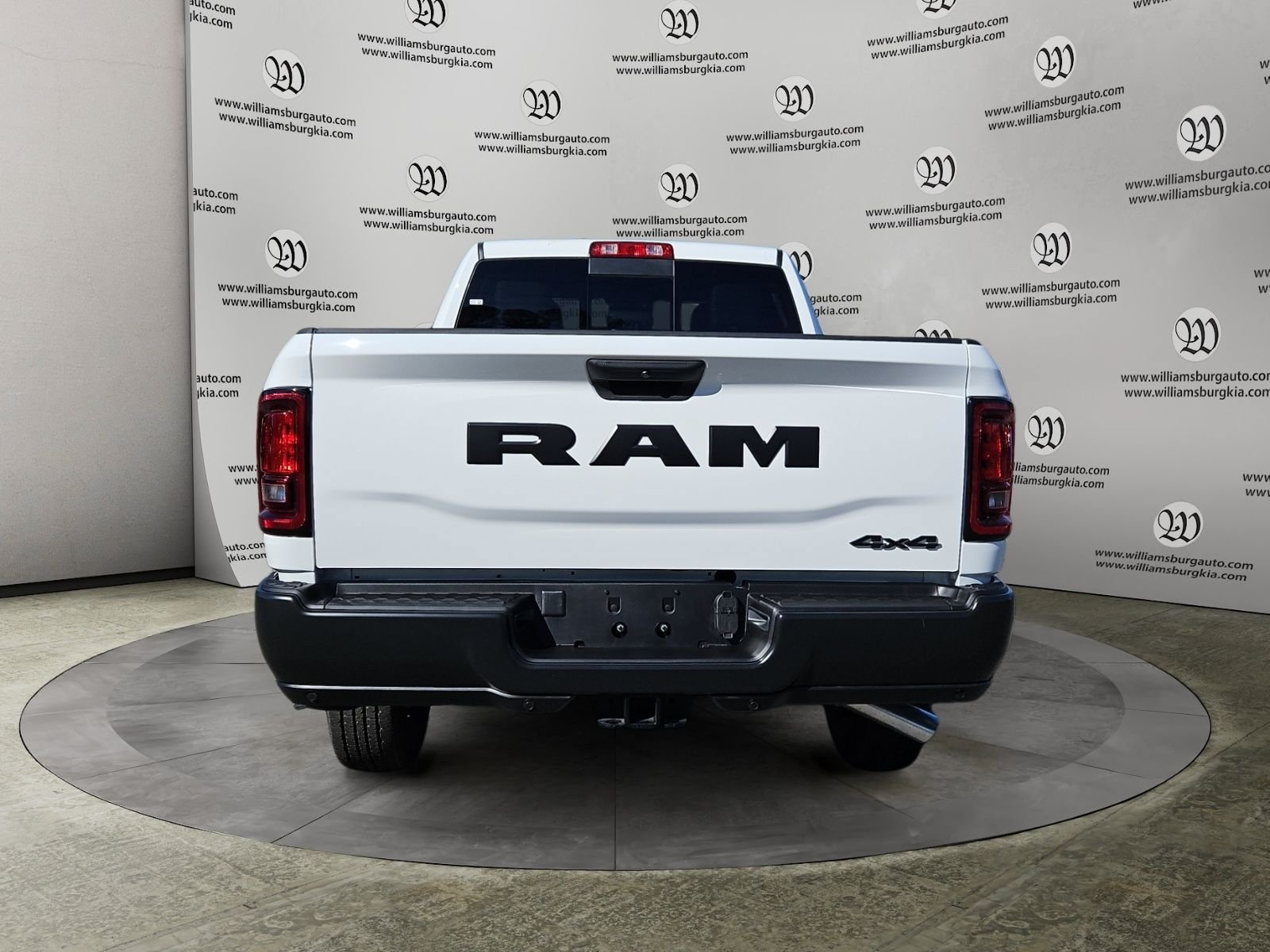 New 2026 RAM 2500 Tradesman AWD/4WD image 4