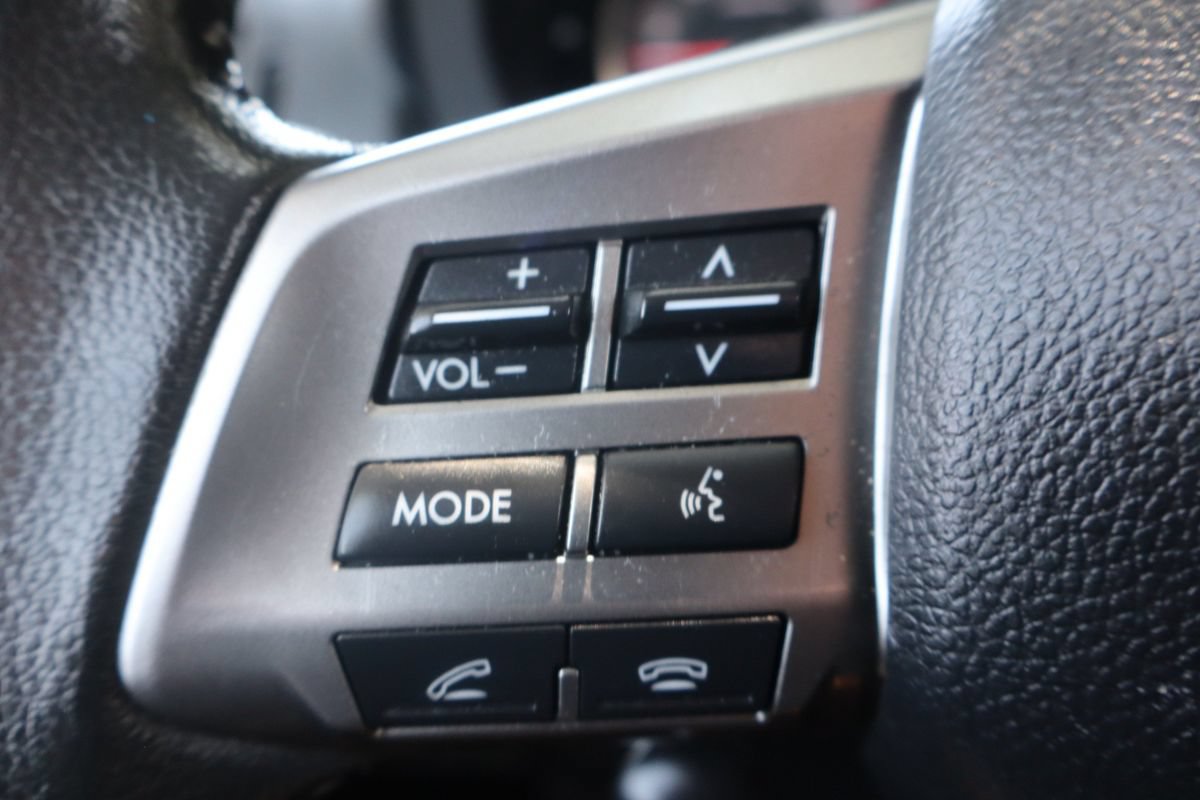 Used 2015 Subaru Forester 2.5i Limited AWD/4WD image 30