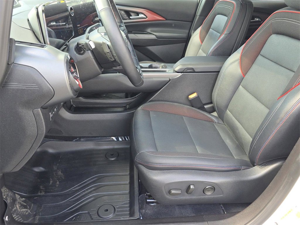 Used 2024 Chevrolet Equinox EV RS w/ LPO, Active Package image 26