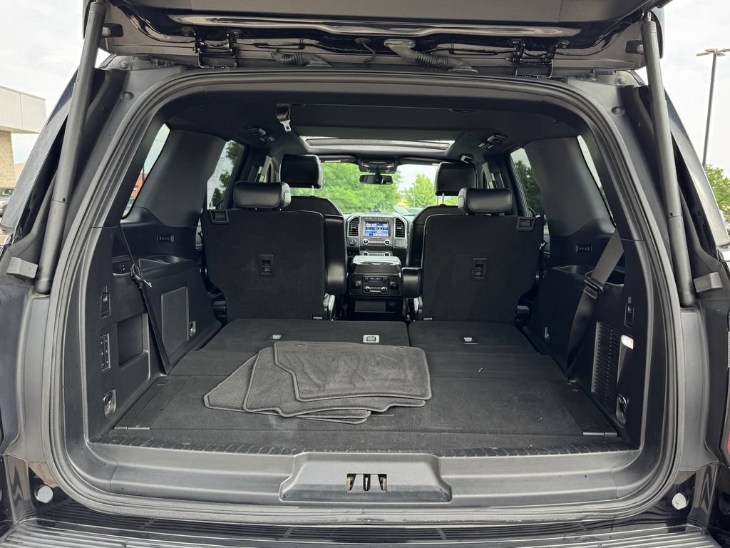Used 2019 Ford Expedition Limited AWD/4WD image 10