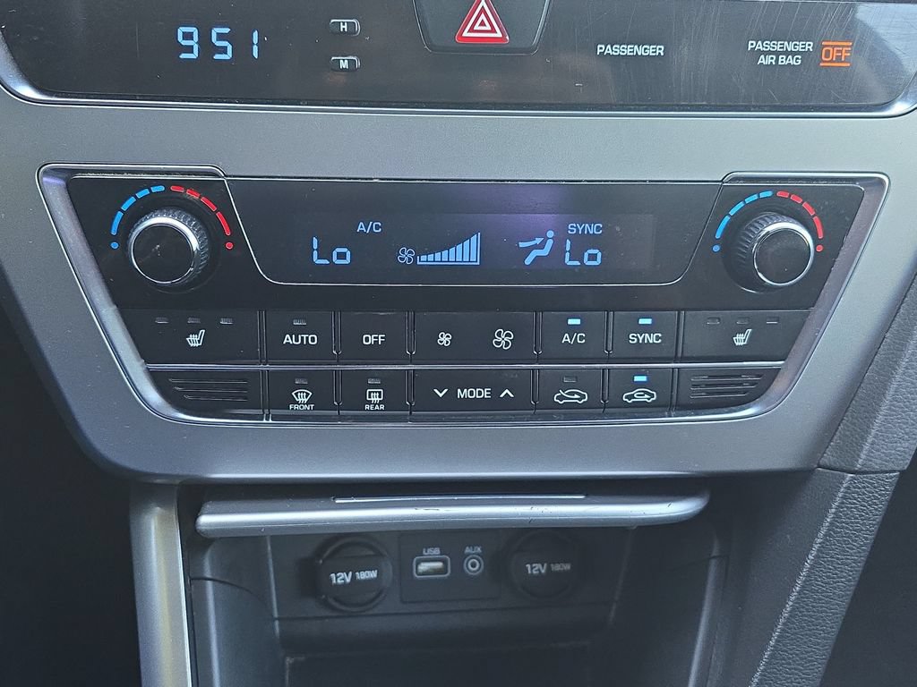 Used 2015 Hyundai Sonata Sport w/ Option Group 03 FWD image 22