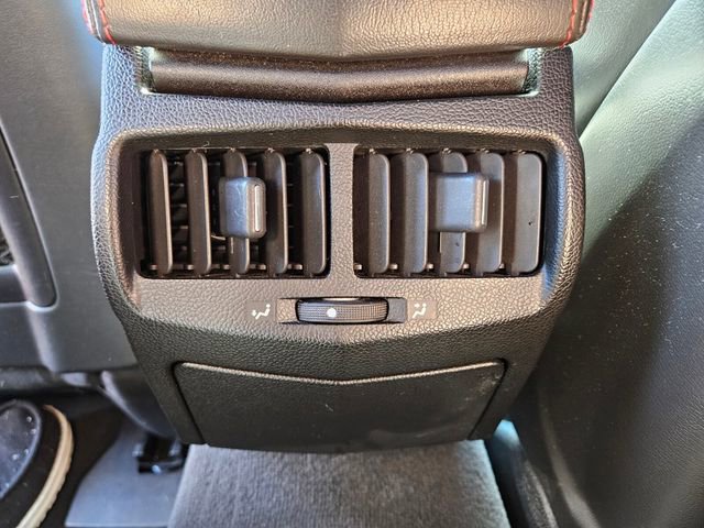 Used 2015 Cadillac CTS V image 12