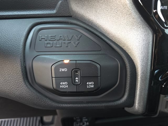 New 2026 RAM 3500 Tradesman AWD/4WD image 17