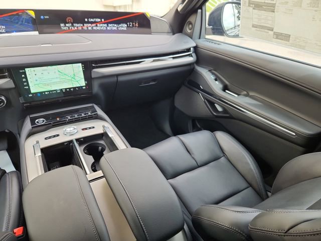 New 2025 Lincoln Navigator Reserve w/ Jet Appearance Package image 12