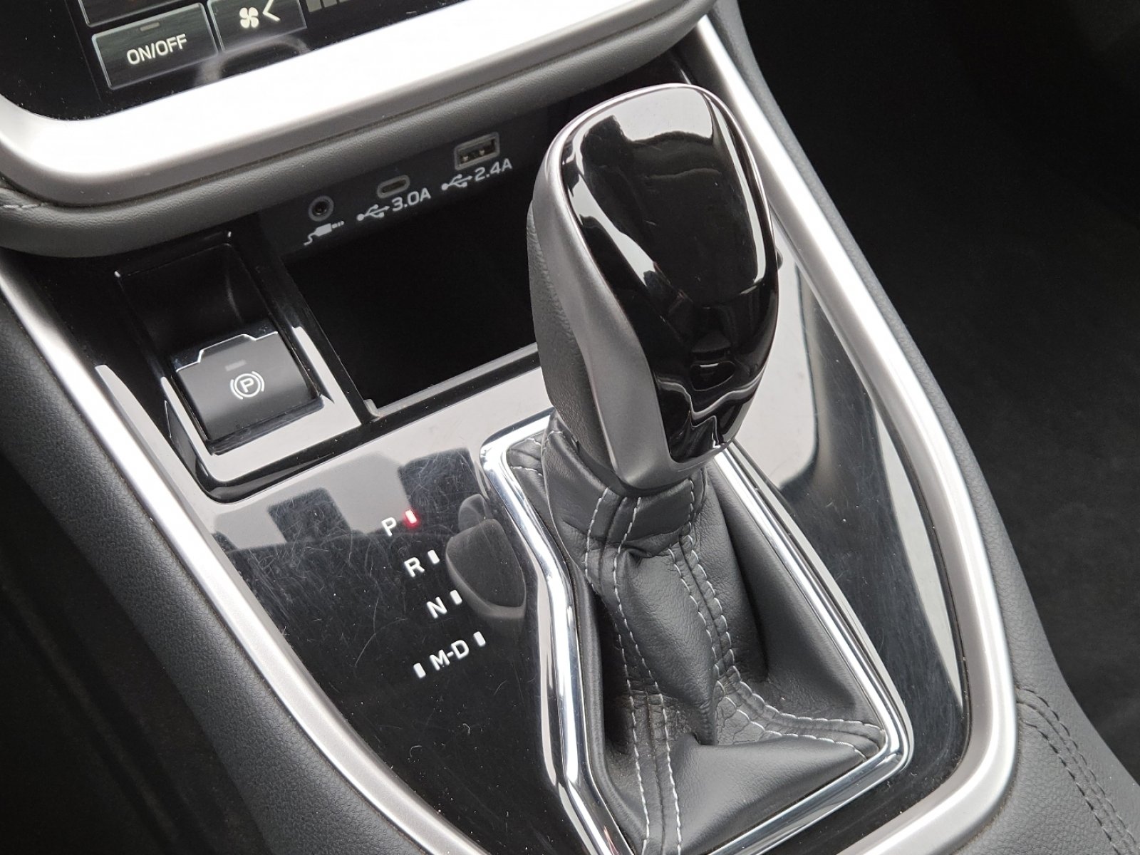 Used 2025 Subaru Outback Onyx Edition image 33