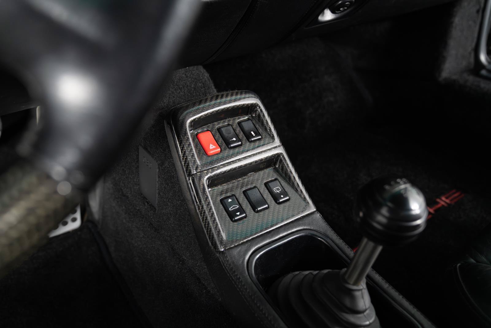Used 1996 Porsche 911 Turbo RWD image 41