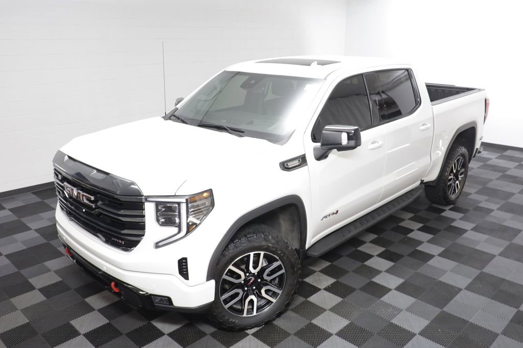 Used 2023 GMC Sierra 1500 AT4 w/ Technology Package image 2