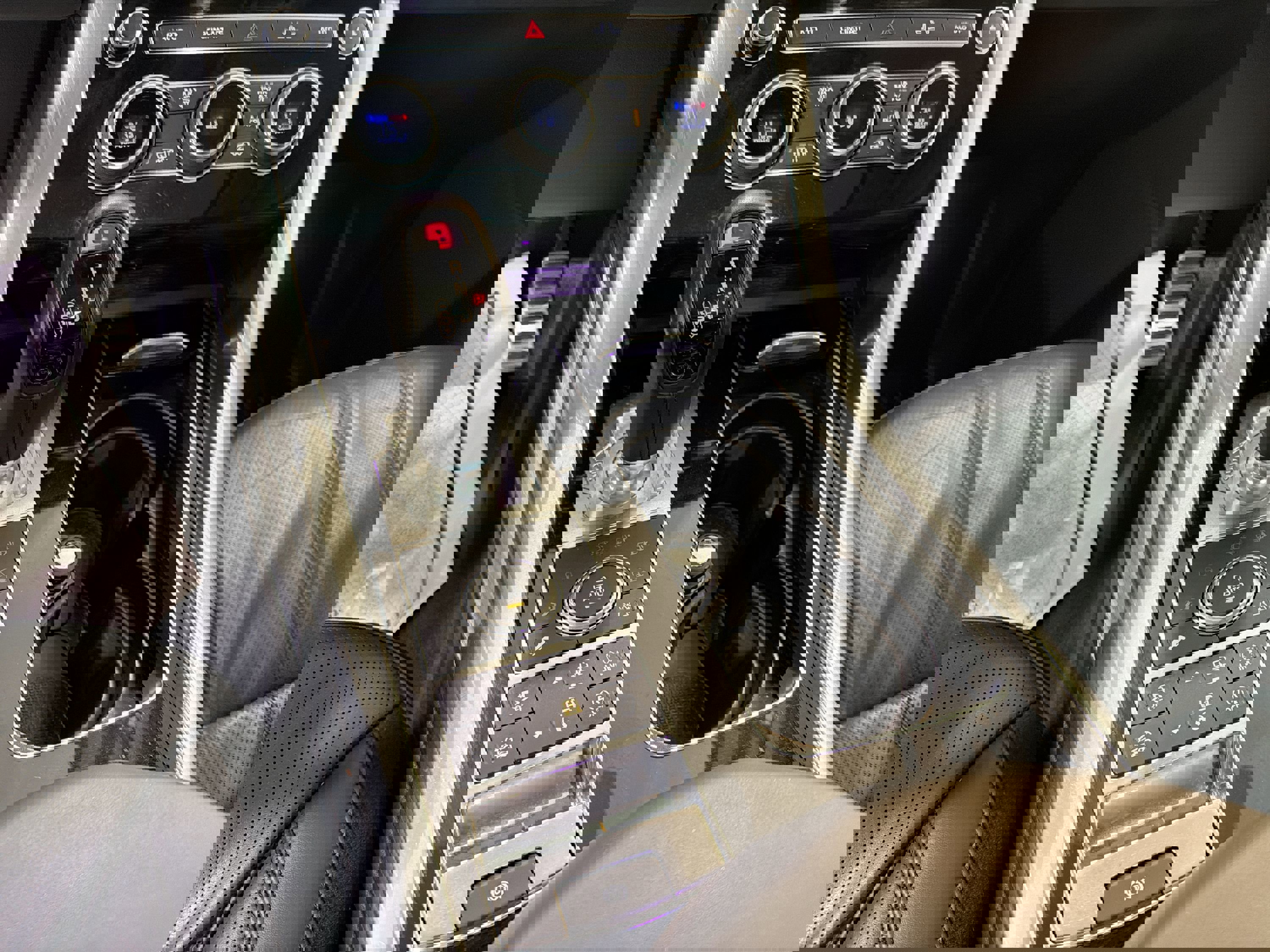 Used 2017 Land Rover Range Rover Sport Autobiography image 21