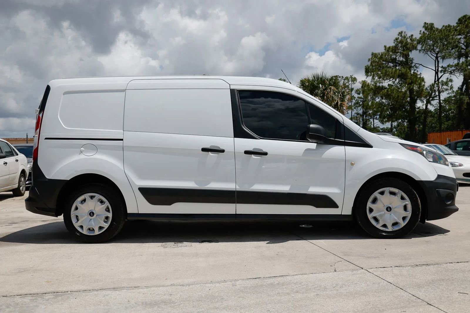 Used 2017 Ford Transit Connect XL FWD image 7