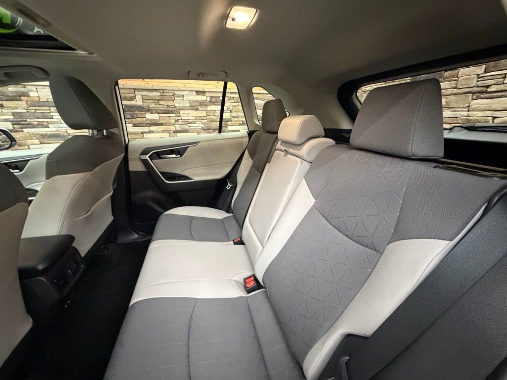 Used 2023 Toyota RAV4 XLE image 27