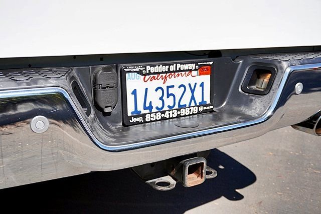 Used 2015 RAM 1500 Laramie w/ Convenience Group image 17